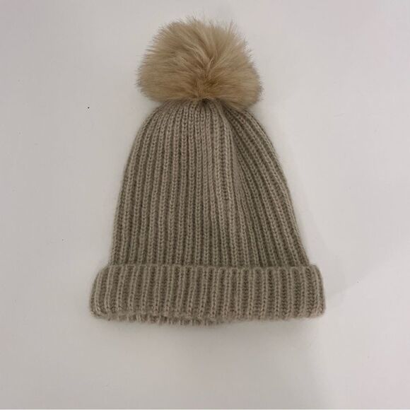 Zara Knit Cream Ribbed Pom Pom Winter Hat - Picture 1 of 3
